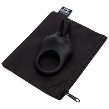 Charger l'image dans la galerie, Rabbit Love Ring - Rechargeable