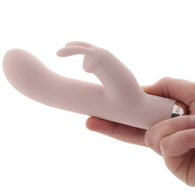 Charger l'image dans la galerie, My First Clitoral Vibe